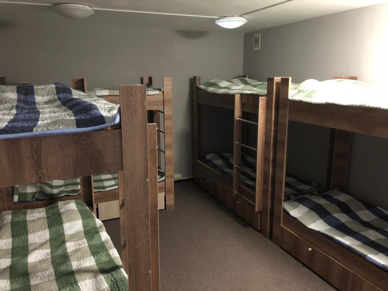 Apple City Hostel Алматы Экстерьер фото